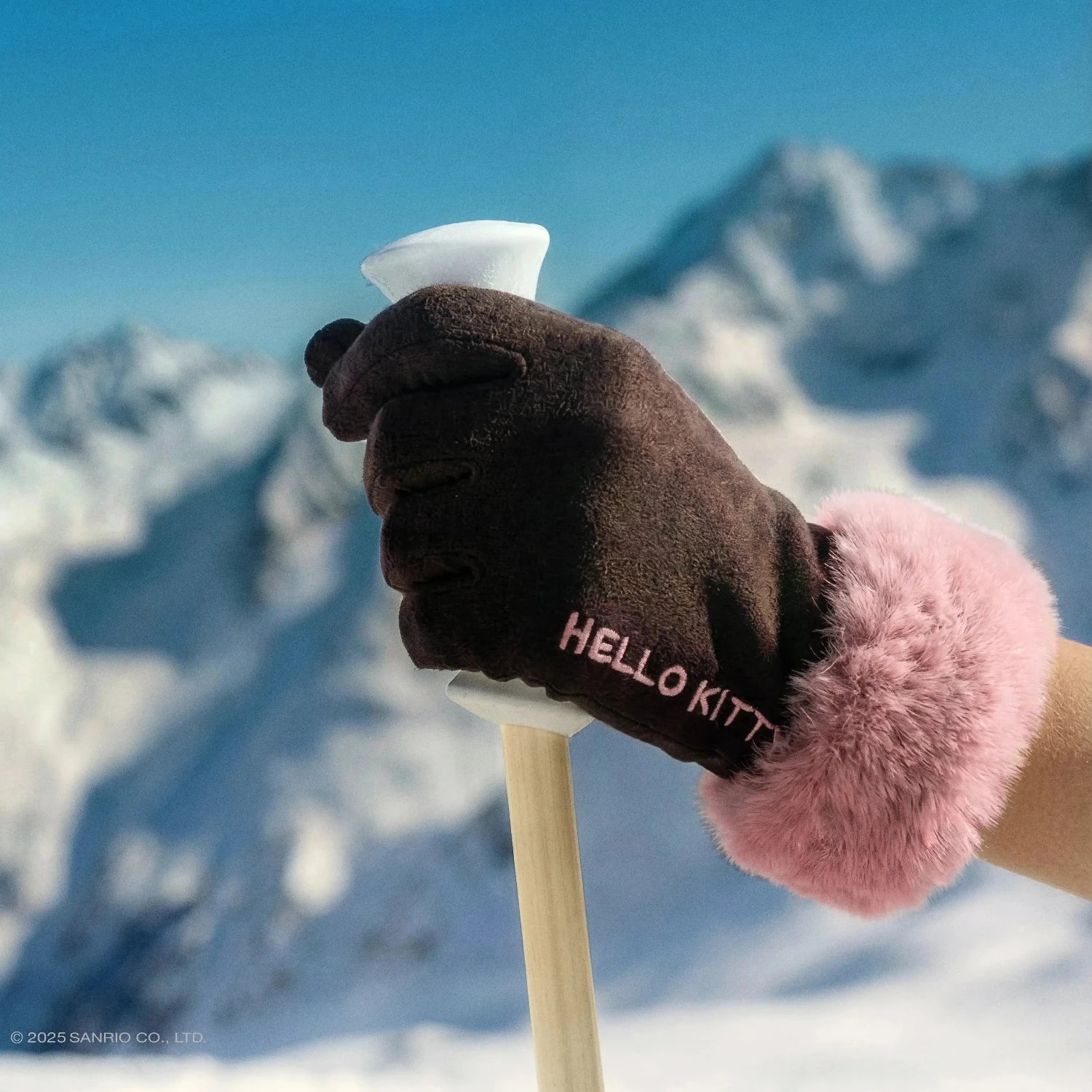 Boodies X Hello Kitty Gloves